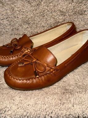 Michael Kors Brown Leather Moccasin Loafers size 5